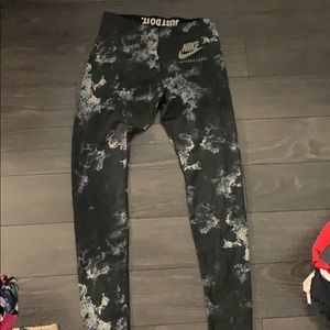 Nike workout leggings!